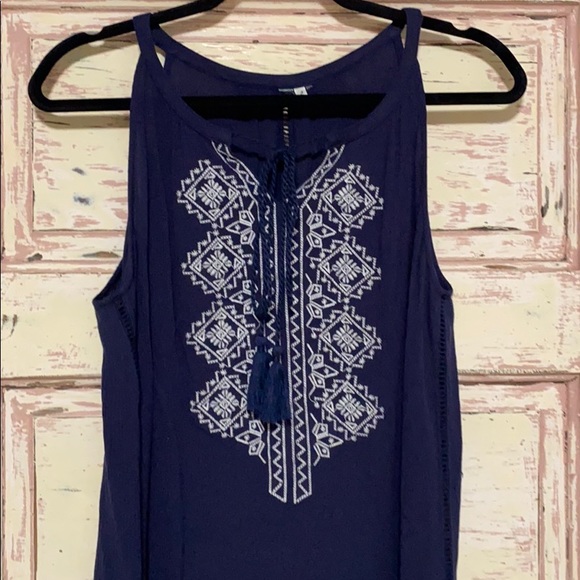 Aztec Crochet Knit Tank - Picture 2 of 5